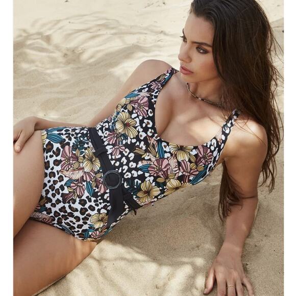 Skinny Dippers by Miraclesuit Desert Rose Lickity Split One-Piece Swim, Size M - Picture 1 of 8